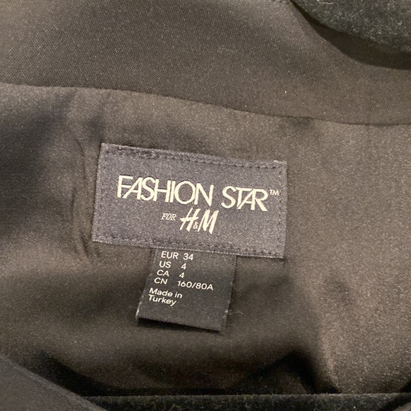 Fashion star by h&m shift dress with cut out back - Picture 4 of 4